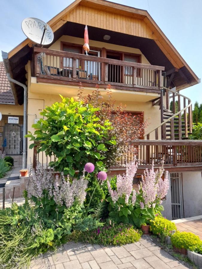 Harmonia Vendeghaz 100 Meterre Az Igali Gyogyfuerdotol Apartment Екстериор снимка