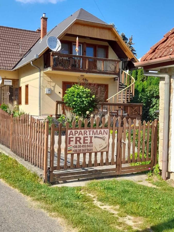 Harmonia Vendeghaz 100 Meterre Az Igali Gyogyfuerdotol Apartment Екстериор снимка