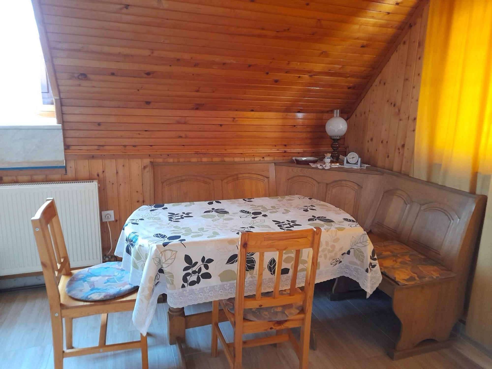 Harmonia Vendeghaz 100 Meterre Az Igali Gyogyfuerdotol Apartment Екстериор снимка