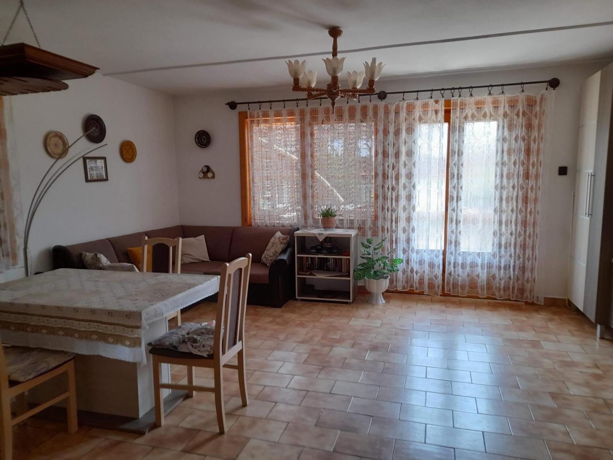 Harmonia Vendeghaz 100 Meterre Az Igali Gyogyfuerdotol Apartment Екстериор снимка